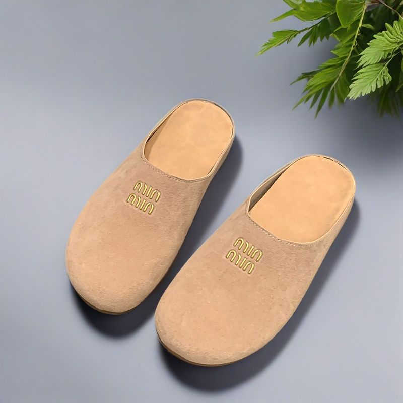 通気性のある女性用スニーカーデザイン、青いサンダル、スリッパ - Women Shoes Types のレビューと価格