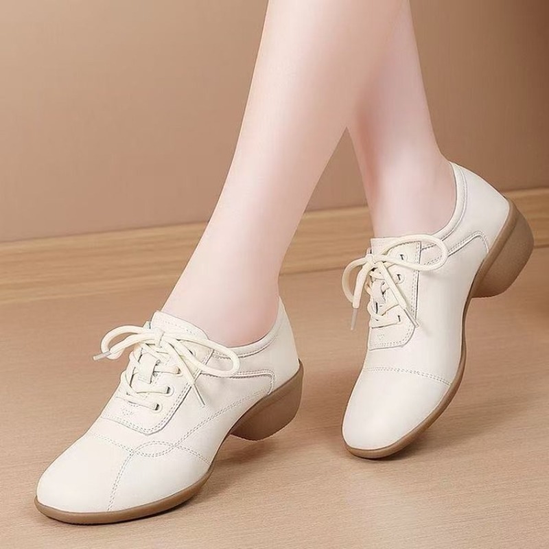 レディース ローヒール ダンススニーカー レースアップ ソフ - Women Shoes Sneakers のレビューと価格