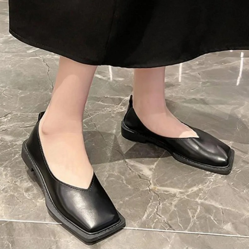 ローマ風レディースローヒールパンプス、女性用フラットシューズ - Women Shoes Sneakers のレビューと価格