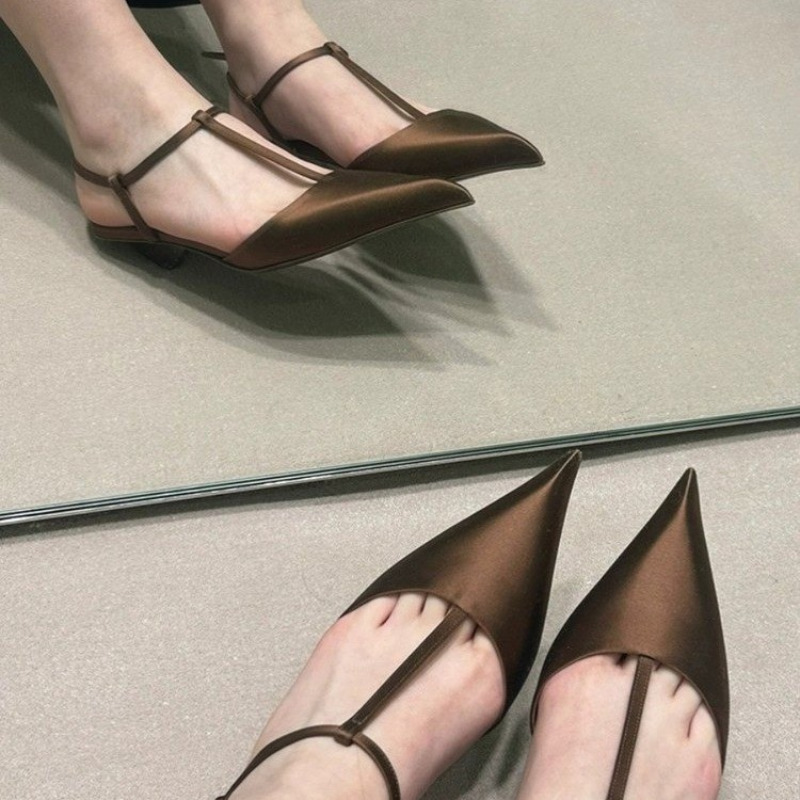 女性用靴 セクシーなポインテッドトゥ レディースサンダル 快 - Women Shoes Size のレビューと価格